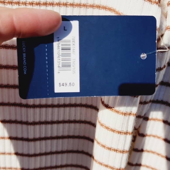 Lucky Brand V-neck Striped Long-Sleeve Top size Large NWT - Picture 6 of 7